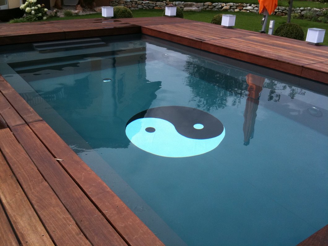 Schwimmbad Folie dunkelgrau mit Yin Yang